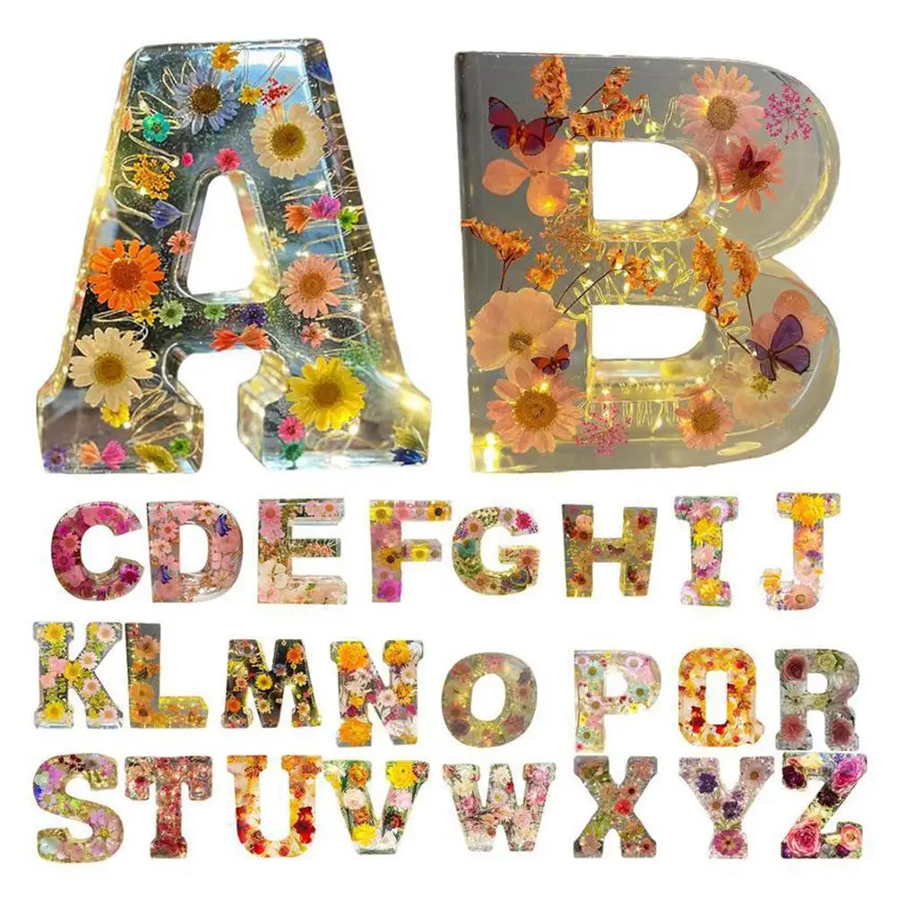 Description Picture 4 of itemFloral Letter Night Light Alphabet Letter LED Lights Luminous Number Lamp Decorative Resin Lamp With Initial Letter & Dry Flower