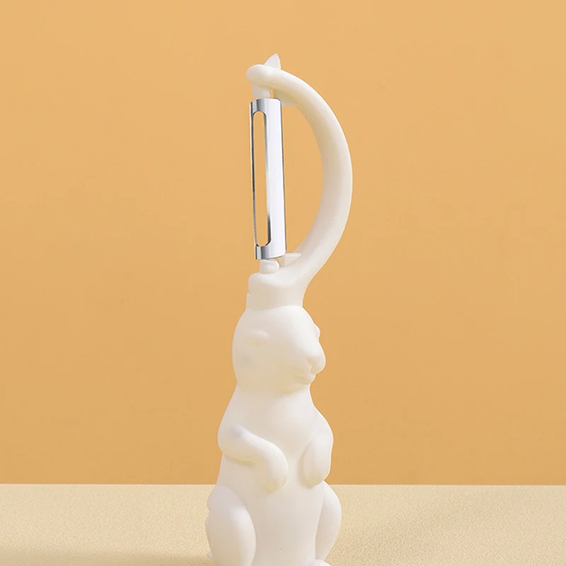 

Многофункциональный скребок для пилинга и заточки ножа два в одном