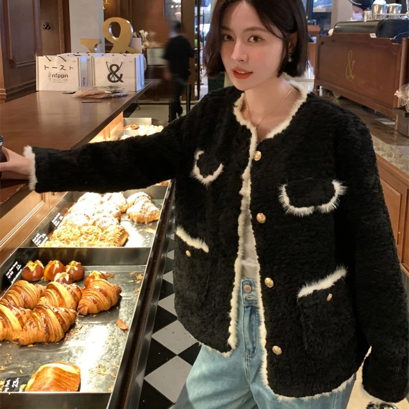 2023 Winter New Environmental Protection Mink Fur Splicing Outcoat Women Thickened Fur Integrated Lamb Wool Short Loose Jacket