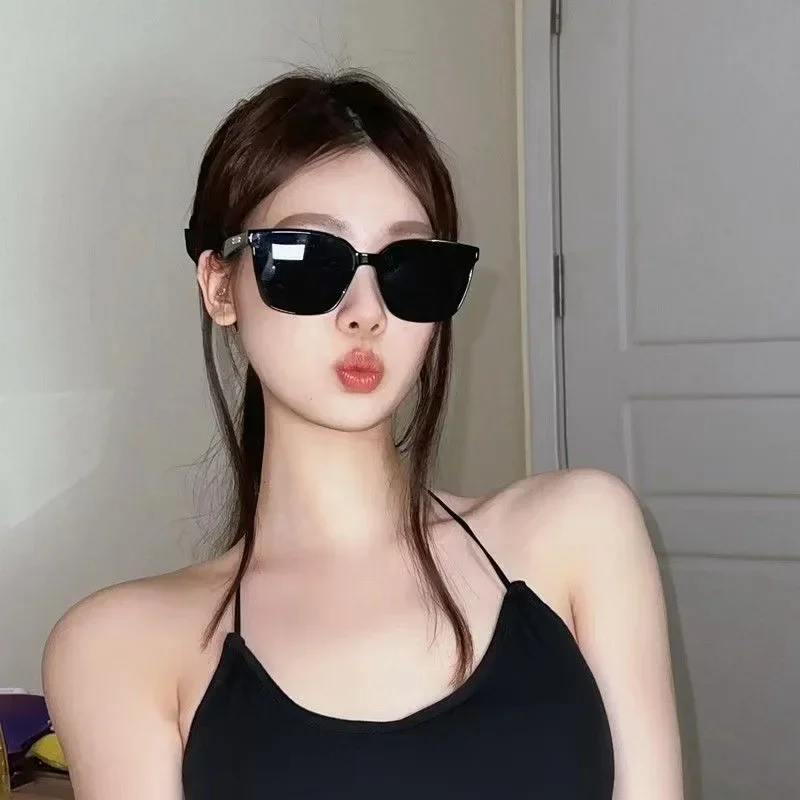 

Солнцезащитные очки в стиле ретро для мужчин и женщин, зеркальные Ретро Солнечные аксессуары в квадратной оправе, большие очки