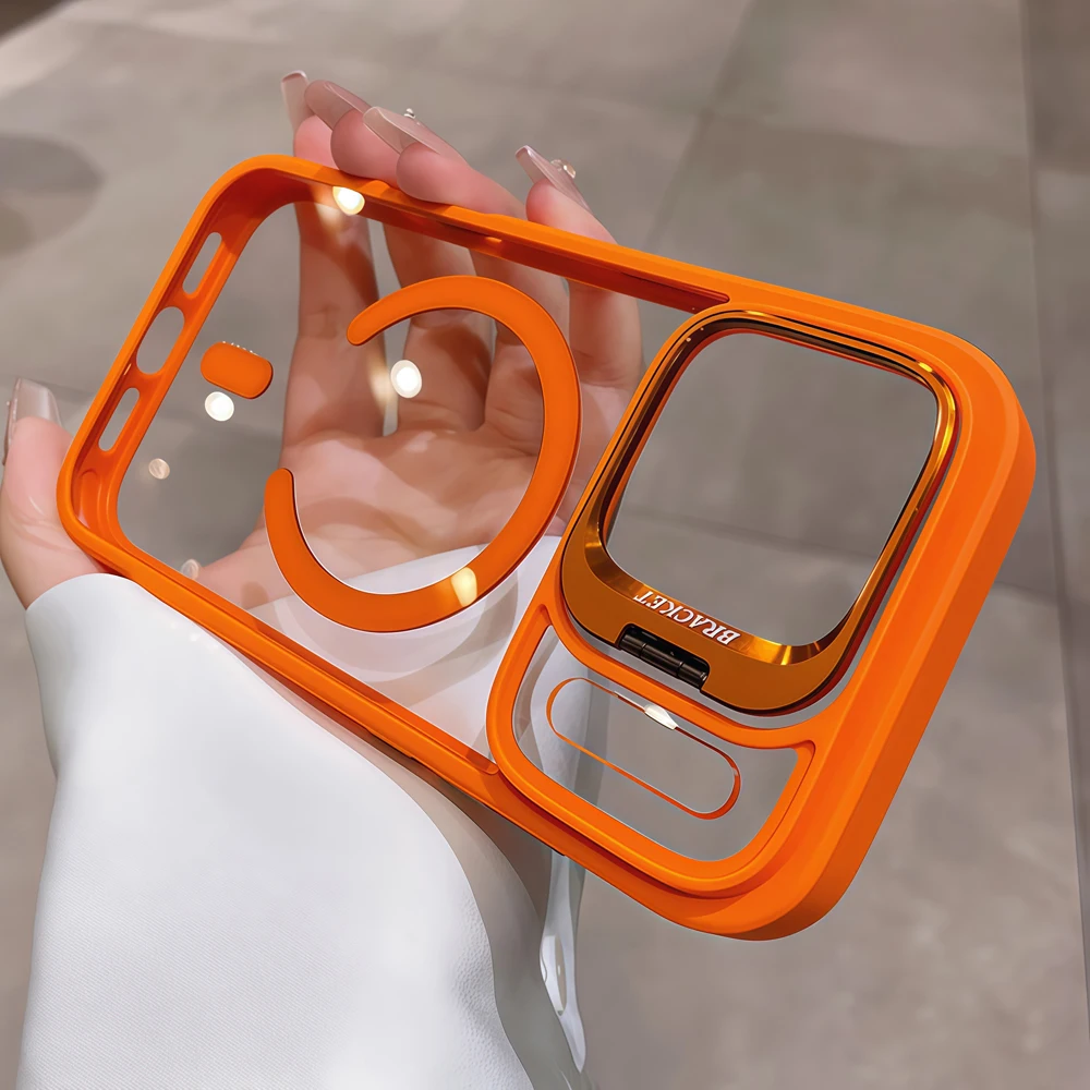 Crystal Clear Hard Case with MagSafe Compatibility