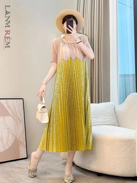 LANMREM Pleated Colorblok Pleated Dress For Women Summe Elegant Short Sleeve Round Collar Loose Folded Chic Dresses Chic 2DB3539