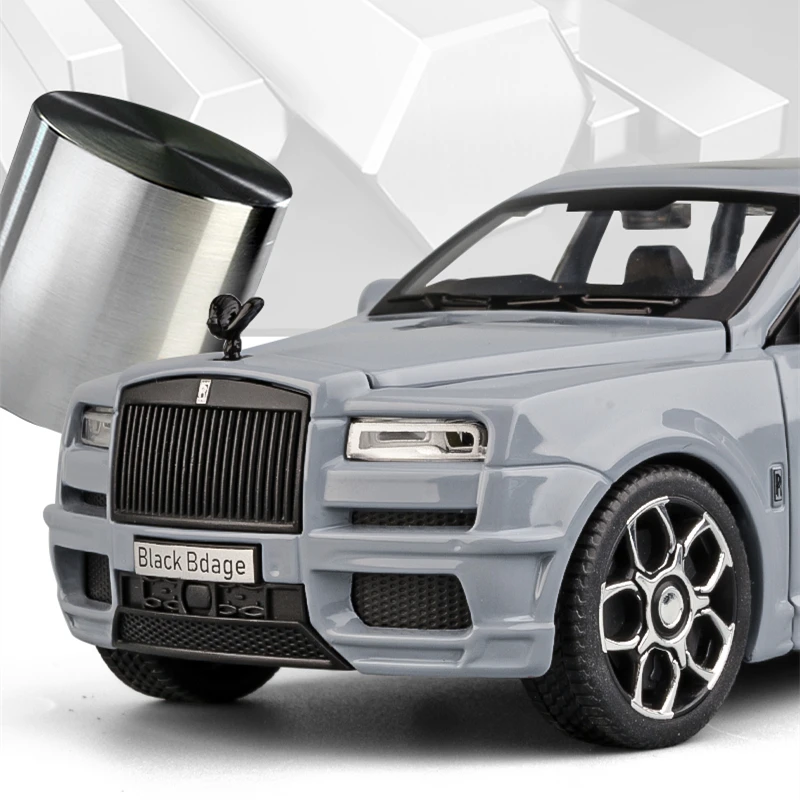 1:32 Rolls Royce Cullinan SUV Alloy Luxy Car Model Diecast Metal Toy Car Vehicles Model Simulation Sound and Light Children Gift 2