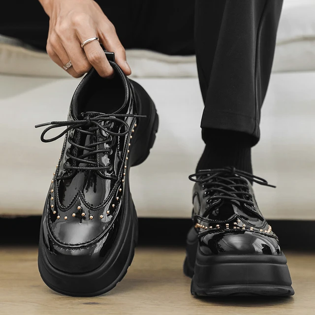 Thick Bottom casual loafers Men Shiny Leather Shoes Fashion Wedding Party Shoes Fashion Men Designer Business Flats Derby Shoes 1