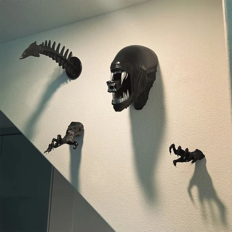 HOT Xenomorph Head Wall Art - 4Pcs/set Giant Alien Xenomoprh - Xenomorph Mask- Facehugger Mask - Towel Rack Hooks 3