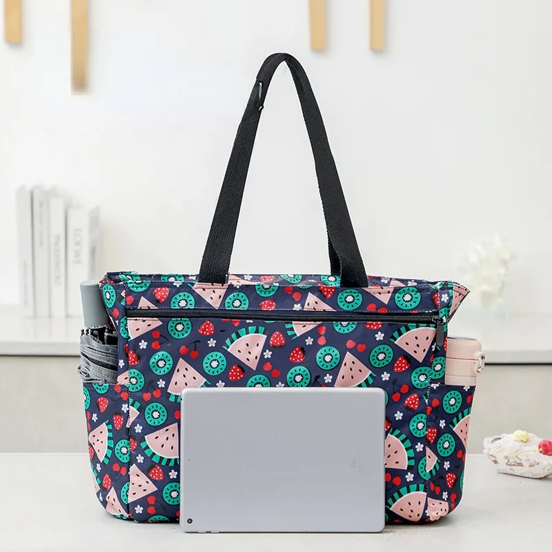 DENUONISS Borsa termica per il pranzo quadrata portatile piccola Borsa termica per spalla impermeabile Borsa termica per picnic da campeggio isolata per alimenti  1524