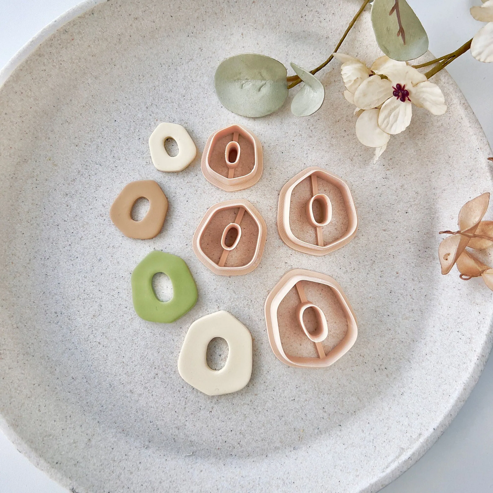 Polymer Clay Cutter 4Pcs/Set Basic Shape Pendant Cutting Molds Earring Making Tool Clay Supplies DIY