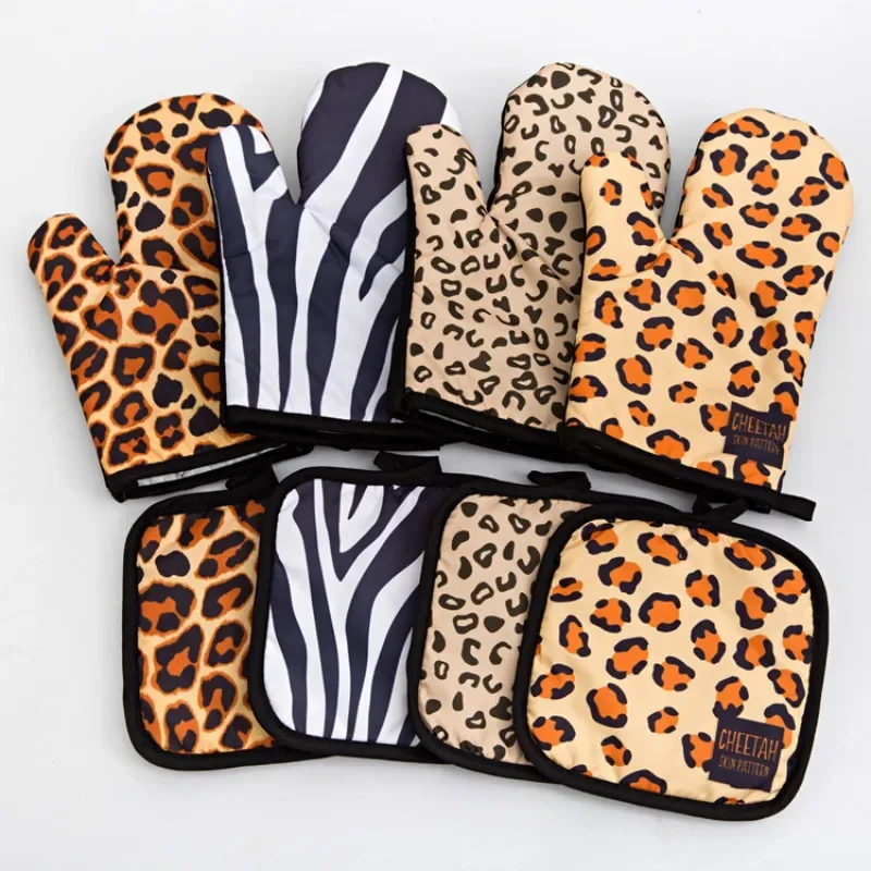 Kitchen Gloves Silicone Oven Mitts Kitchen Gloves Silicone Oven Gloves Cotton Pot Holders Insulation Leopard Pattern Pad Cooking Microwave Gloves Baking BBQ Oven Potholders Oven Mitts Potholder Pad