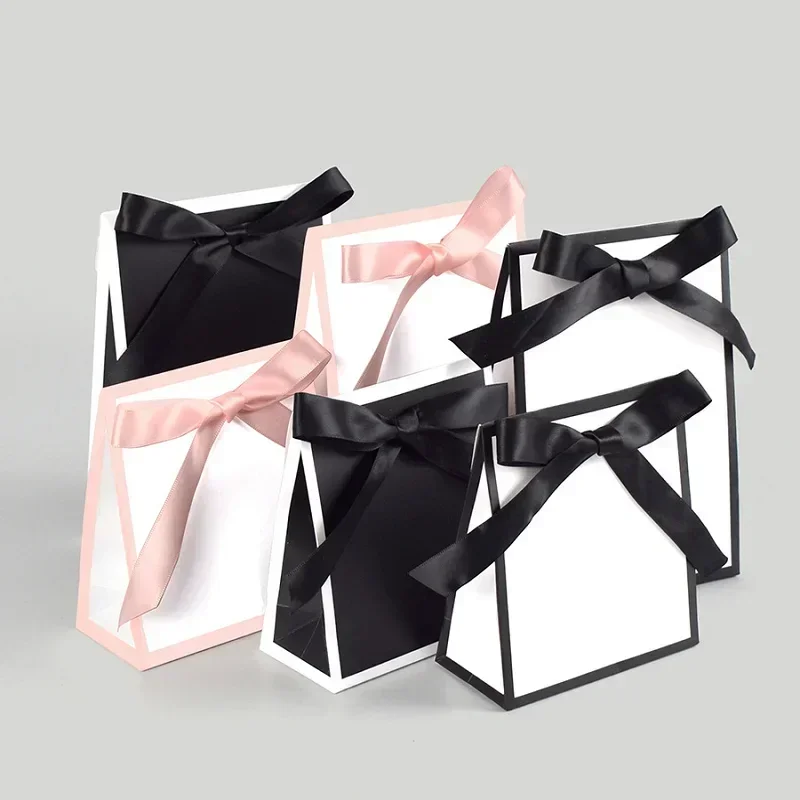 Cardboard Paper Shopping Handbag Gift Packing Bag Portable Black White Wrapping Tote With Handles Sundries Storage Pouch 100PC