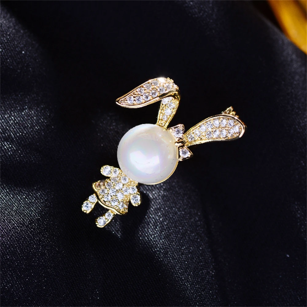 Wholesale Luxury Custom Design Cameo Mikimoto Pin Brooch for Women