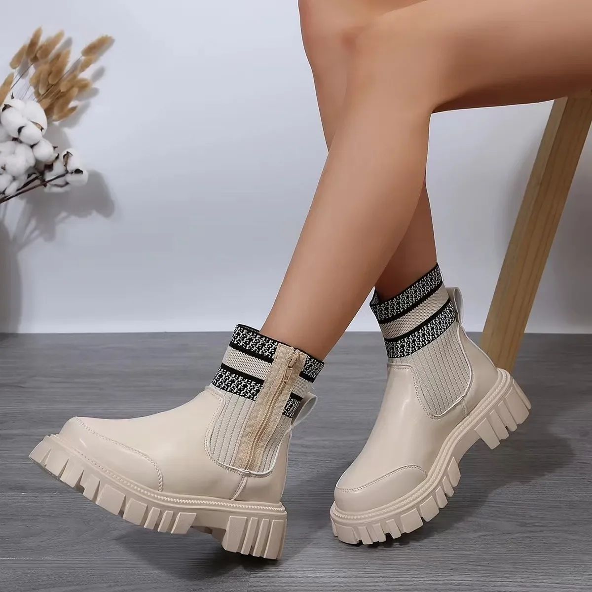 

PU Winter Chelsea Boots 2024 Women Round Toe Elastic Band Wedges Ladies Snow Warm Fur Shoes Handmade Platform Shoes 36-42