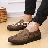 Men Mesh Breathable Vulcanized Shoes Summer New Fashion Non Slip Comfortable Soft Sole Breathable Black Casual Sports Shoes 2
