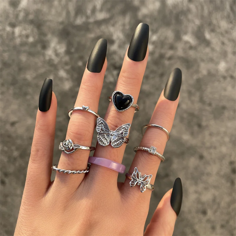 Punk Heart Ring Set for Women Sword Teary Eyes Gothic Vintage Plated Retro Rhinestone Bohemia Finger Jewelry 2022 New Trendy