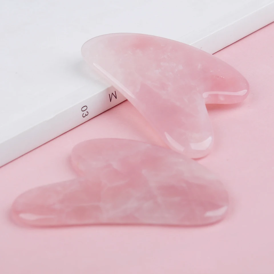 1pc Heart Shape SPA Massage Beeswax Gua sha Scraping Massage Scraper Face Massager Acupuncture Guasha Board Massager for Face 3