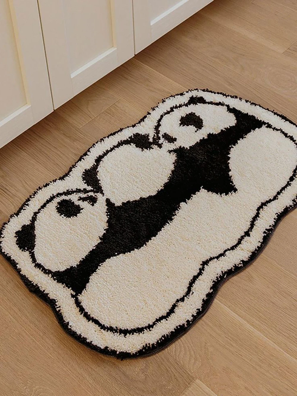 Cute and interesting panda carpet for garage, living room, kitchen, simple housewarming gift cashmere non-slip decorative carpet