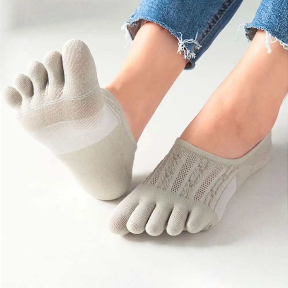 

1 Pair Cotton Women's Socks Fashion Invisible Breathable Short Boat Socks Elasticity Sweat-absorbing Five Finger Socks Female