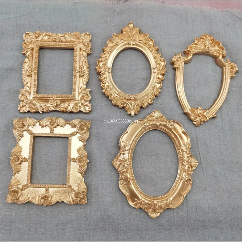 Golden Retro Photo Frame Ornaments Vintage Small Jewelry Positioning Frame Jewelry Display Props Home Decoration Living Room Photo Frame Wood Canvas Frame Wood Photo Frame Wood Frame Wood Picture Frame Art Frames