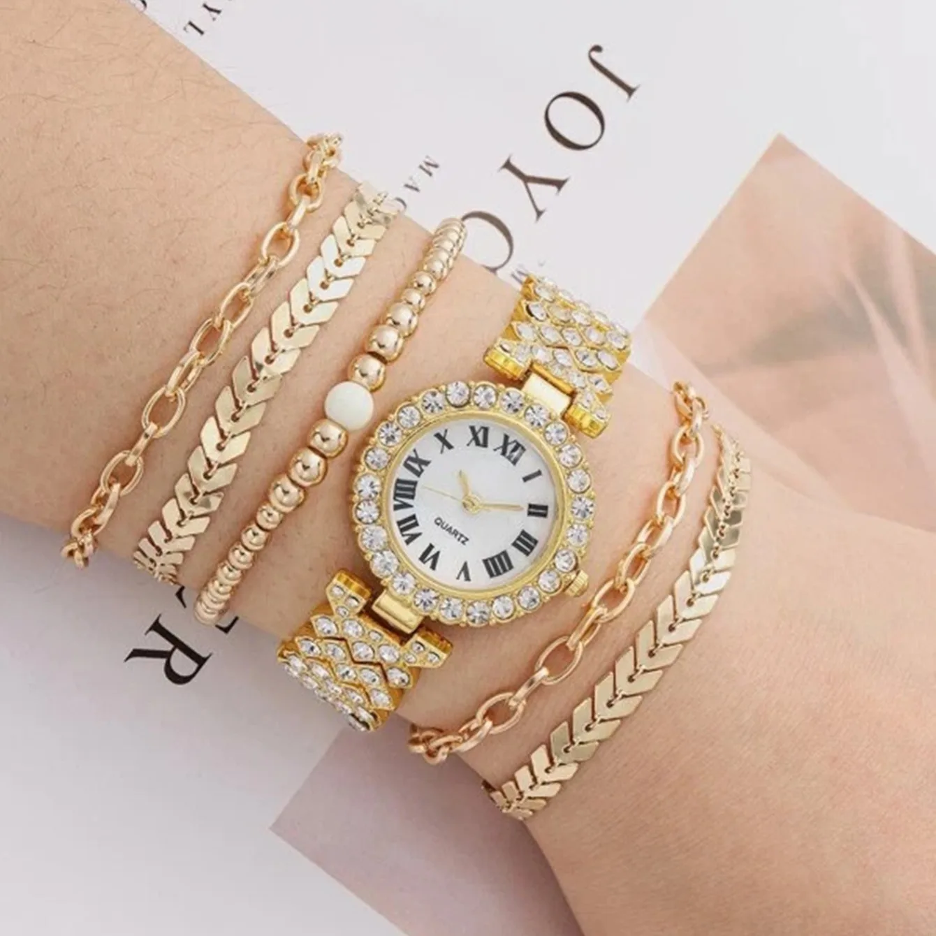 Luxury 5Pcs Crystal Women's Watch Bracelet Set