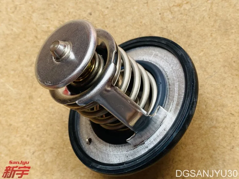 OUTLANDER2 CW6W PAJEROSPORT KH6W KR5W KS5W 6B31 3.0 THERMOSTAT KIT 82&deg;C MD194988 GENUINE