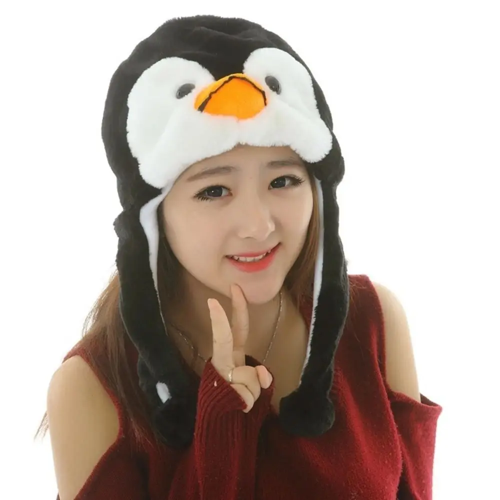 Gorro de peluche con orejas móviles
