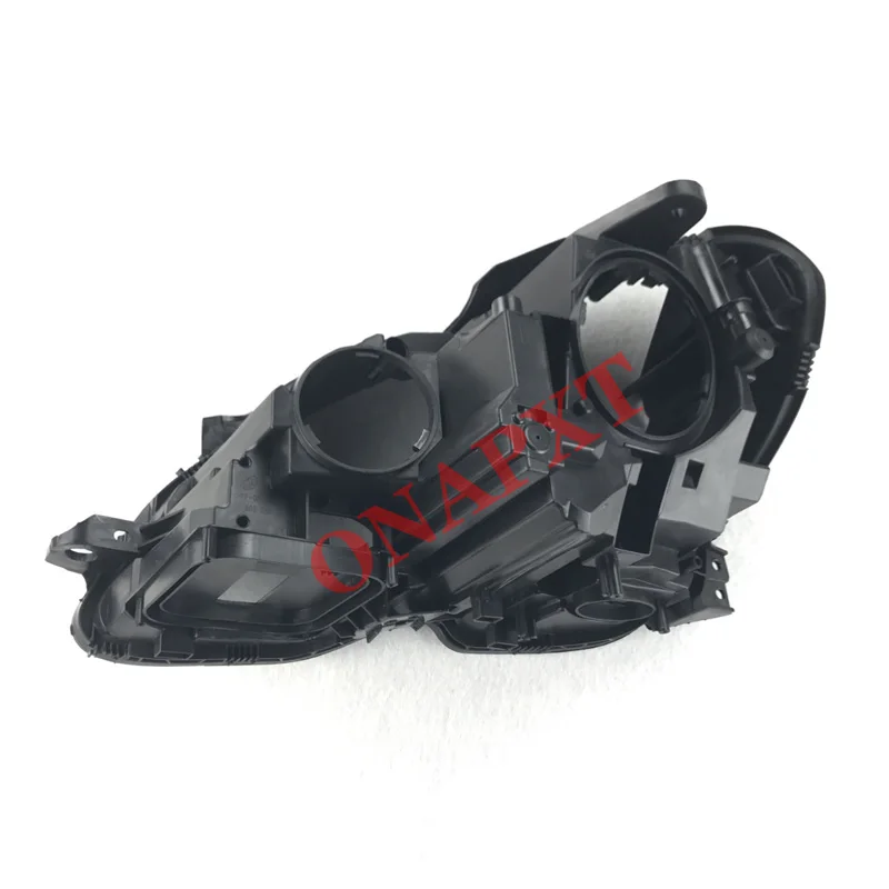 Рисунок 3 - Крышка передней фары черная основа