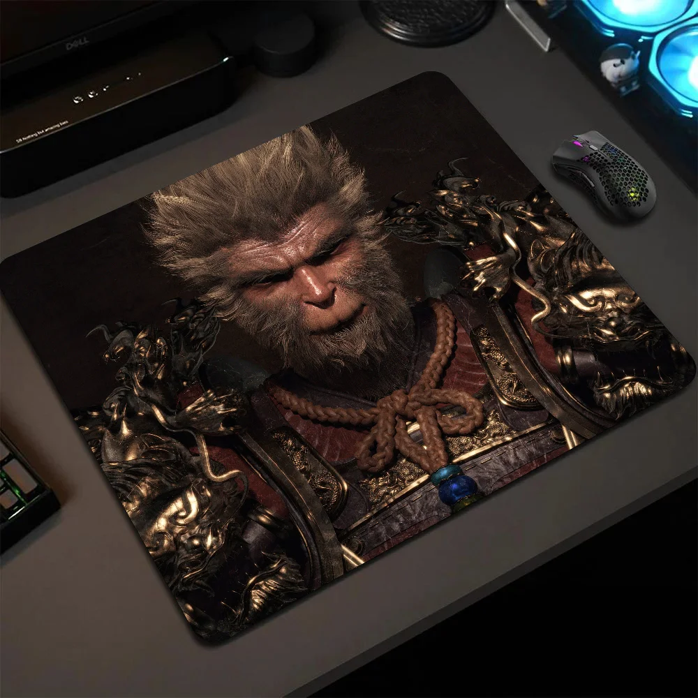 thumbnail image 1 of Alfombrilla de ratón para videojuegos Black Myth Wukong, pequeña, con borde de bloqueo, para gamers, para escritorio de ordenador, rectangular, de goma antideslizante, 1 of 5