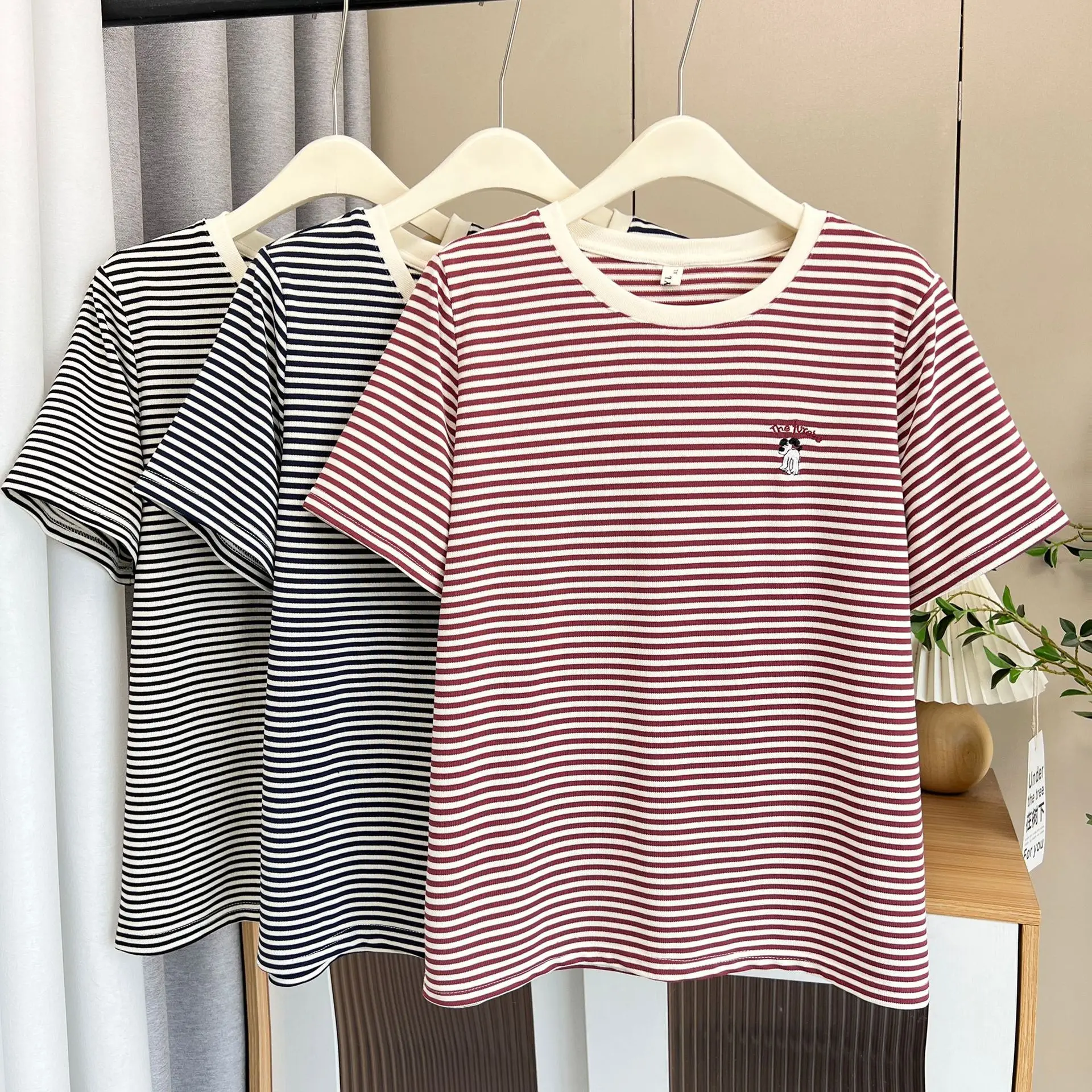 2025 Summer Plus Size Top New 100kg Casual Round Neck Tees Striped Embroidery Short Sleeve Women T-shirt 8015