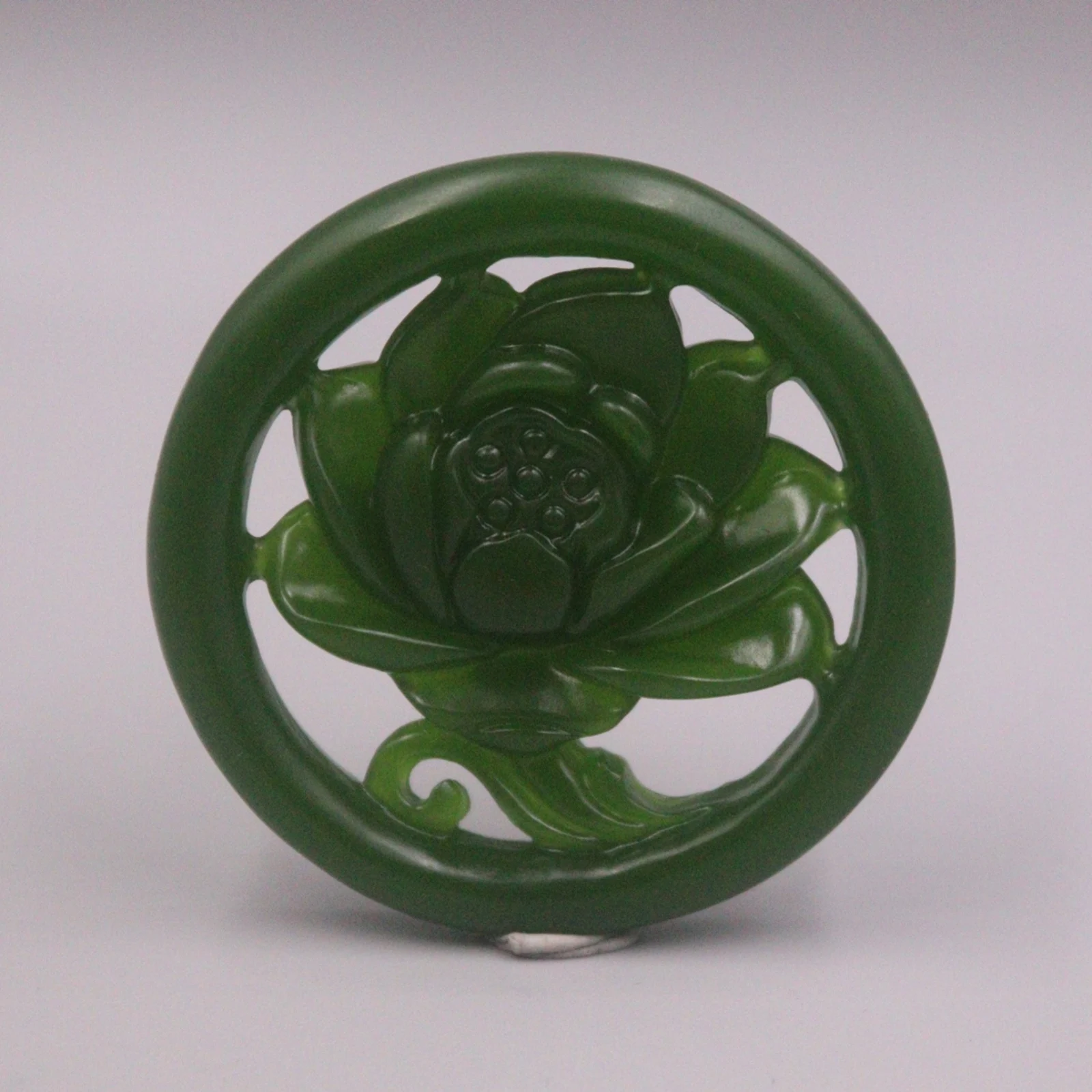 

Natural Jade Jasper Lucky Men Women Green Carved Lotus Flower Round Circle Pendant