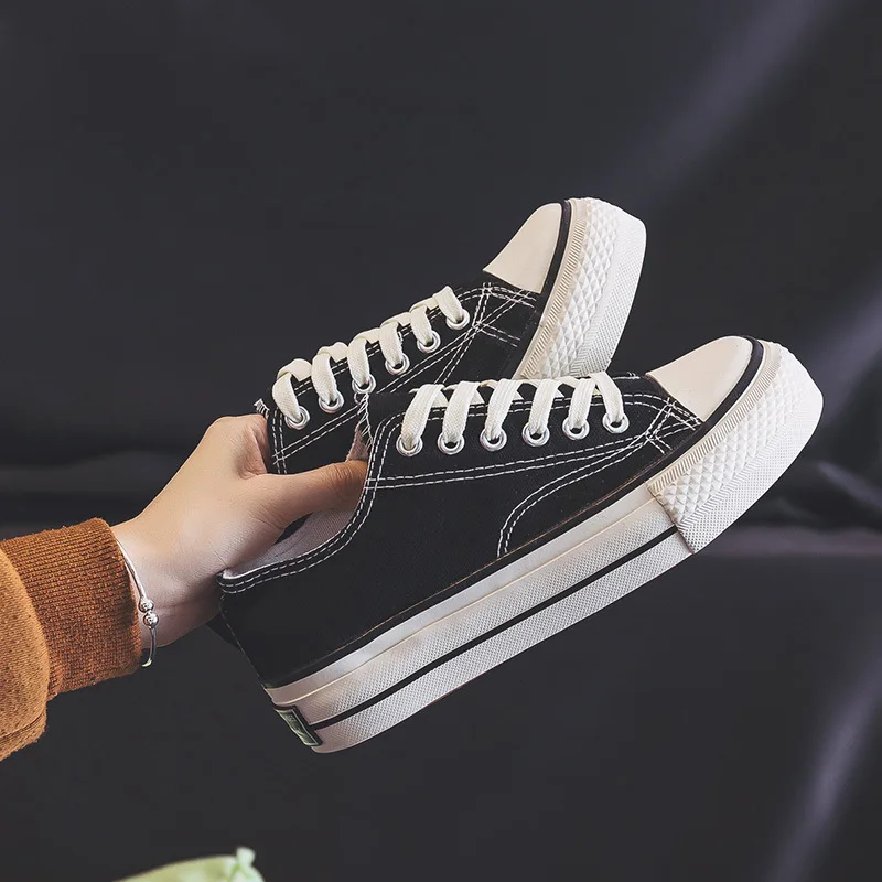 Spring Thick Sole Women's Shoes Leisure Canvas Shoes Breathable Comfortable Sports Shoes Thick Sole Height Increasing Shoes