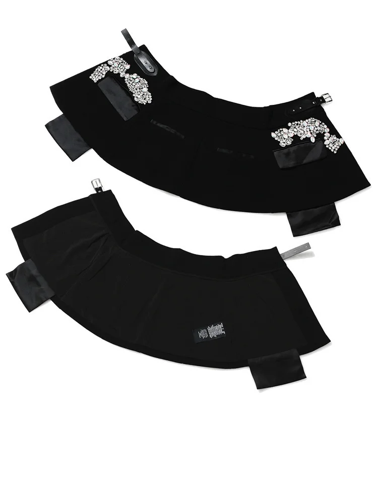[EAM] High Waist  Black Beading Blingbling Rhinestones Mini Half-body Skirt Women Fashion Tide New Spring Autumn 2026 JY75801