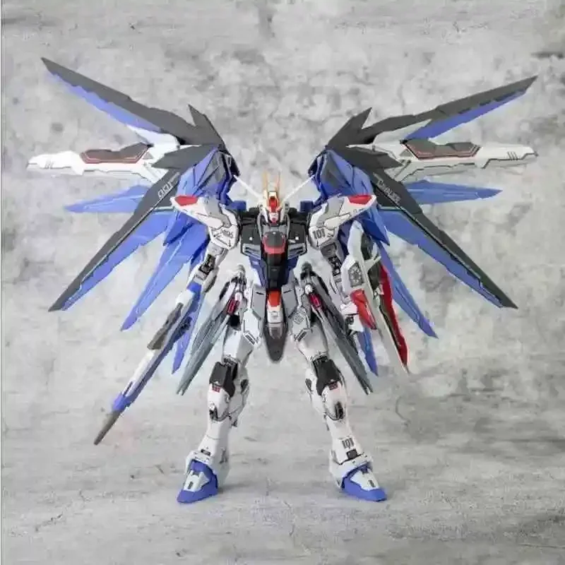 

Фигурка-Пазл «восемь мечей» Gundam Gold Heretic Red Heretic