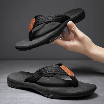 Infradito da uomo di moda di marca di alta qualità Infradito da spiaggia estivi da uomo Casual traspirante Addensare Pantofole da spiaggia da uomo all'aperto 1