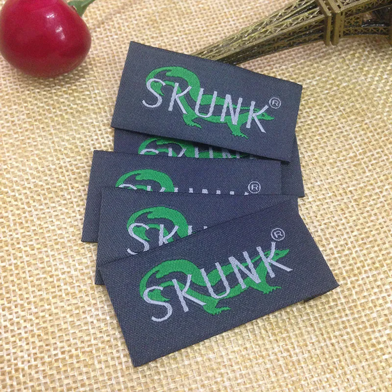 Garment Labels Woven Label Private/Brand Name Neck Label Main Label High Grade Garment Accessories