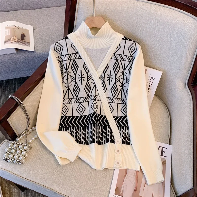 

Женские свободные свитера