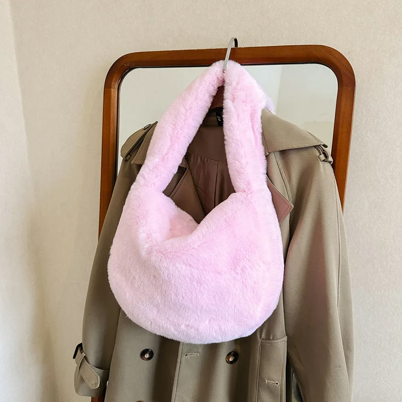 New Plush Bag, Hot Girl Style Crossbody Bag, Autumn and Winter Versatile, Soft and Large Capacity Shoulder Bag
