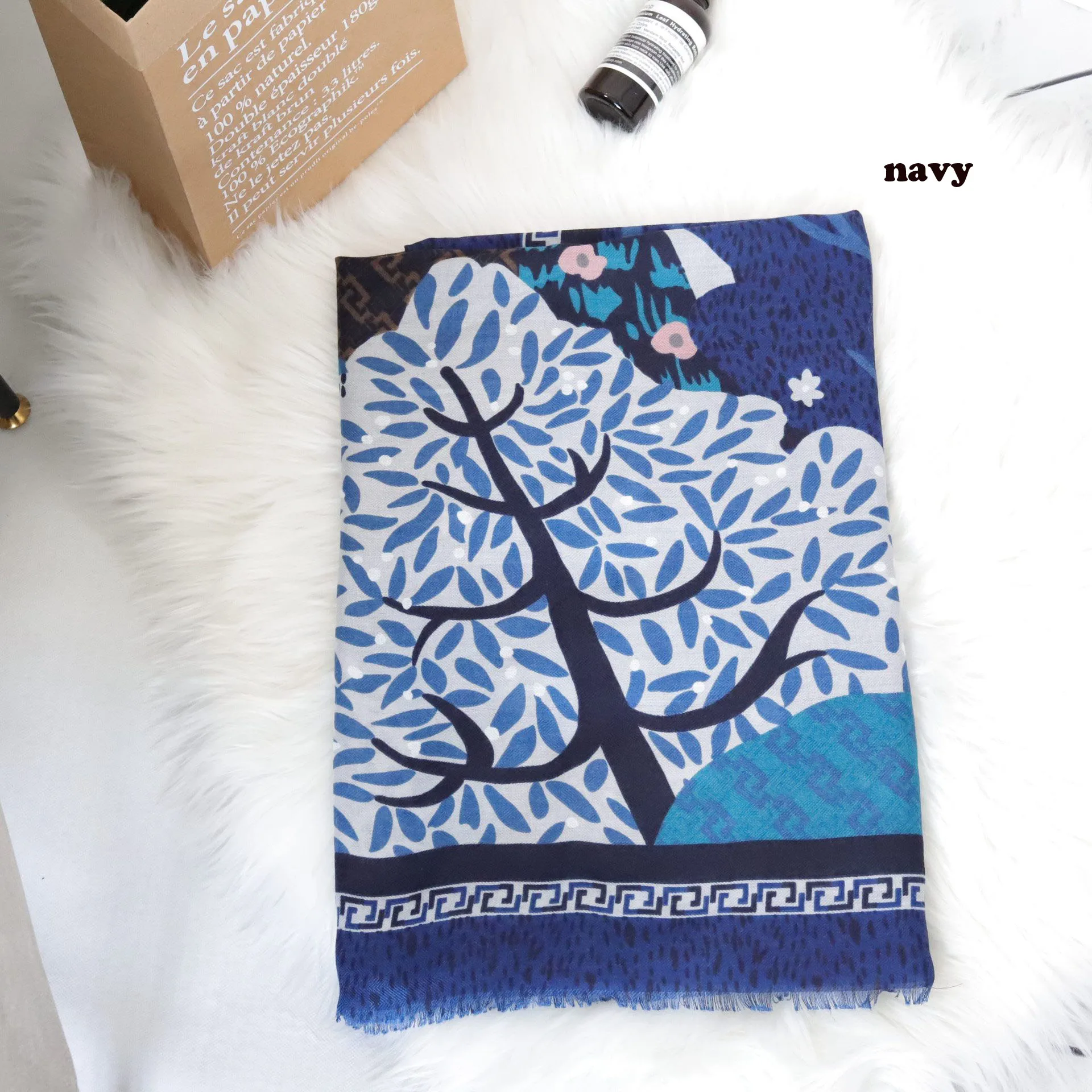 

2022 Newest Women Tree Pattern Scarf Cotton Voile Scarf Shawls