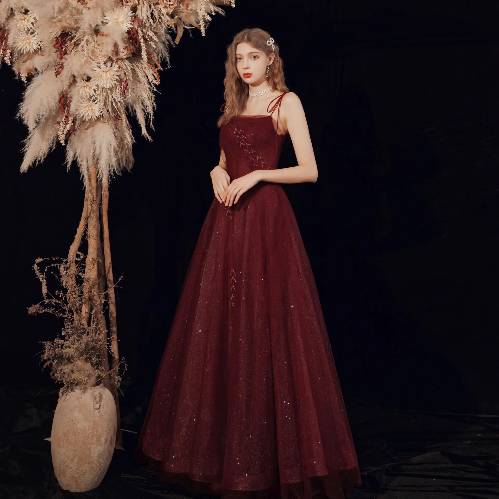 

Wine Red Toast Dress Brides New Spring Tulle Wedding Enganement Spaghetti Strap Gowns Temperament Slim Fit Annual Dresses Women