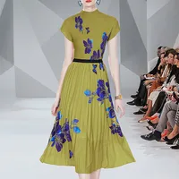 Runway-Skirts-Two-Piece-Suit-Women-Stretchy-Pullover-Tops-Chic-Midi-Pleated-A-Line-Skirts-Lady.jpg