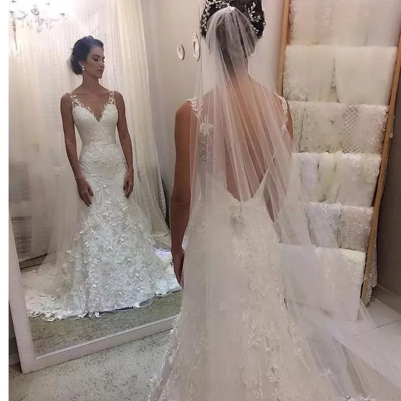 

Sexy Lace Wedding Dress Mermaid Appliqued Zipper Back V Neck Backless Bridal Gowns 2023 New Arrival