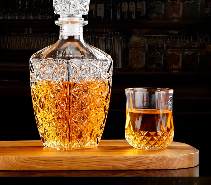 Description Picture 4 of itemClear Wine Decanter, Glass Bottle barware drinkware for Liquor Scotch Bourbon