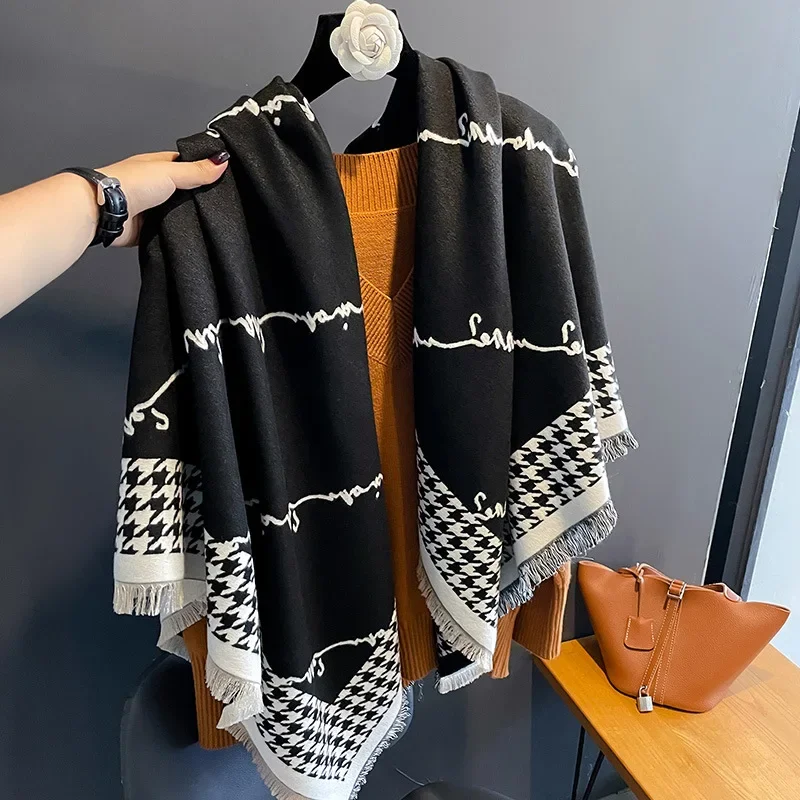Autumn Winter New Square Scarf Women Outdoor Keep Warm Thick Large Scarf Luxury Soft Imitated Cashmere Lady 130*130cm