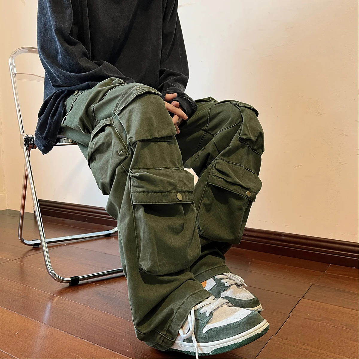 2023 Men Cargo Pants Multi-Pockets Tool Pants Harajuku Mens Vintage Loose Wide Leg Pants Streetwear Casual Hip-Hop Trousers 3