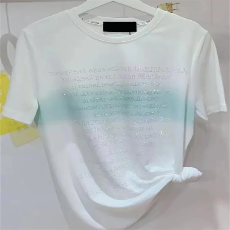 

Женская летняя футболка с коротким рукавом и круглым вырезом