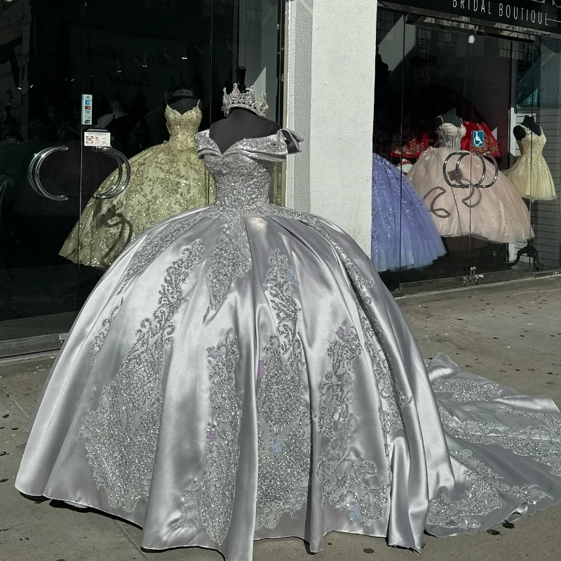 

Silvery Quinceanera Off the Shoulder Ball Gown Appliqued Lace Beads Vestidos De 16 Quinceañera Cocktail Dresses Vestidos 15 De