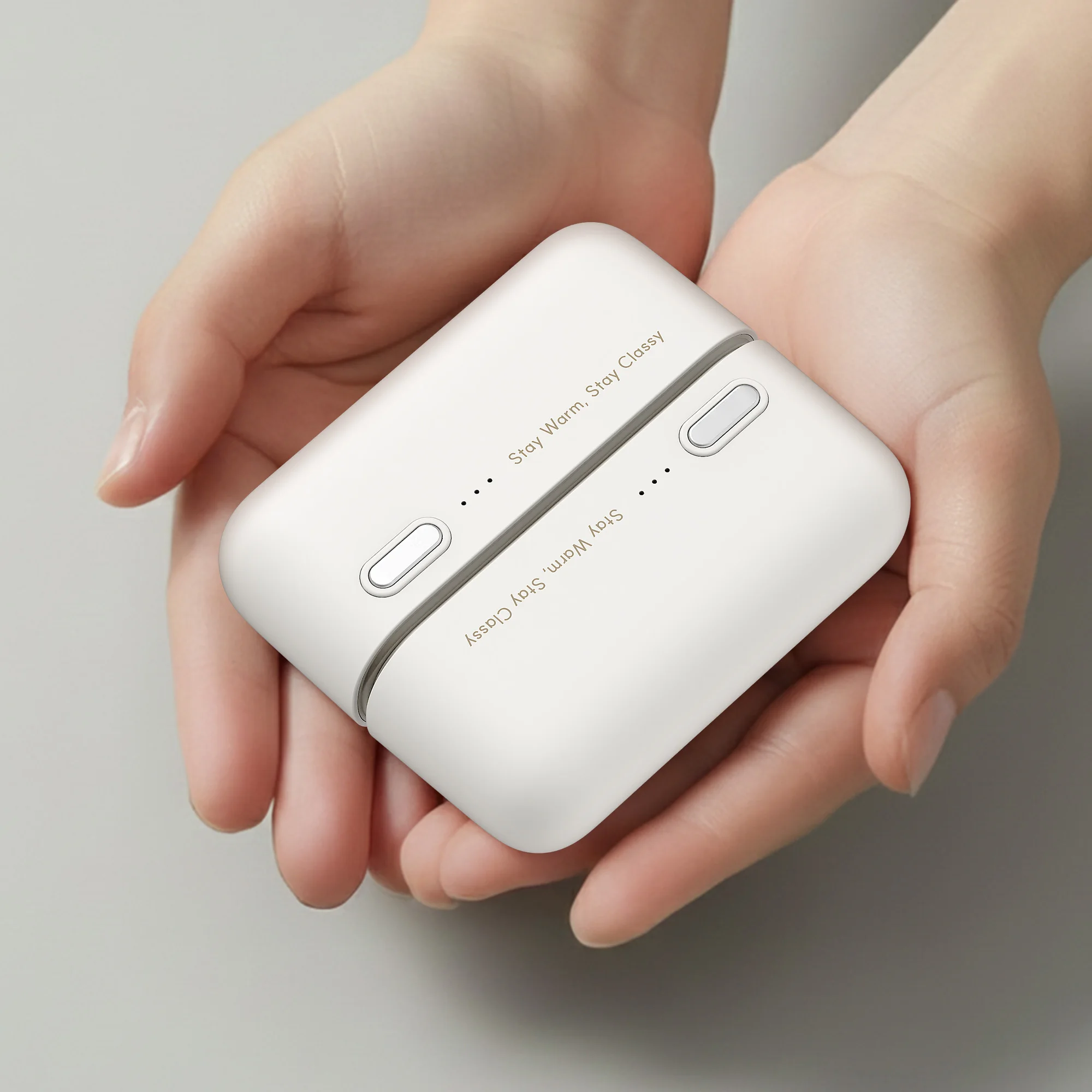 아이히트코리아 듀얼 마그네틱 손난로 보조배터리 충전식 대용량 8000mAh 휴대용 사무실 양면 겨울 캠핑용품 전자 핫팩