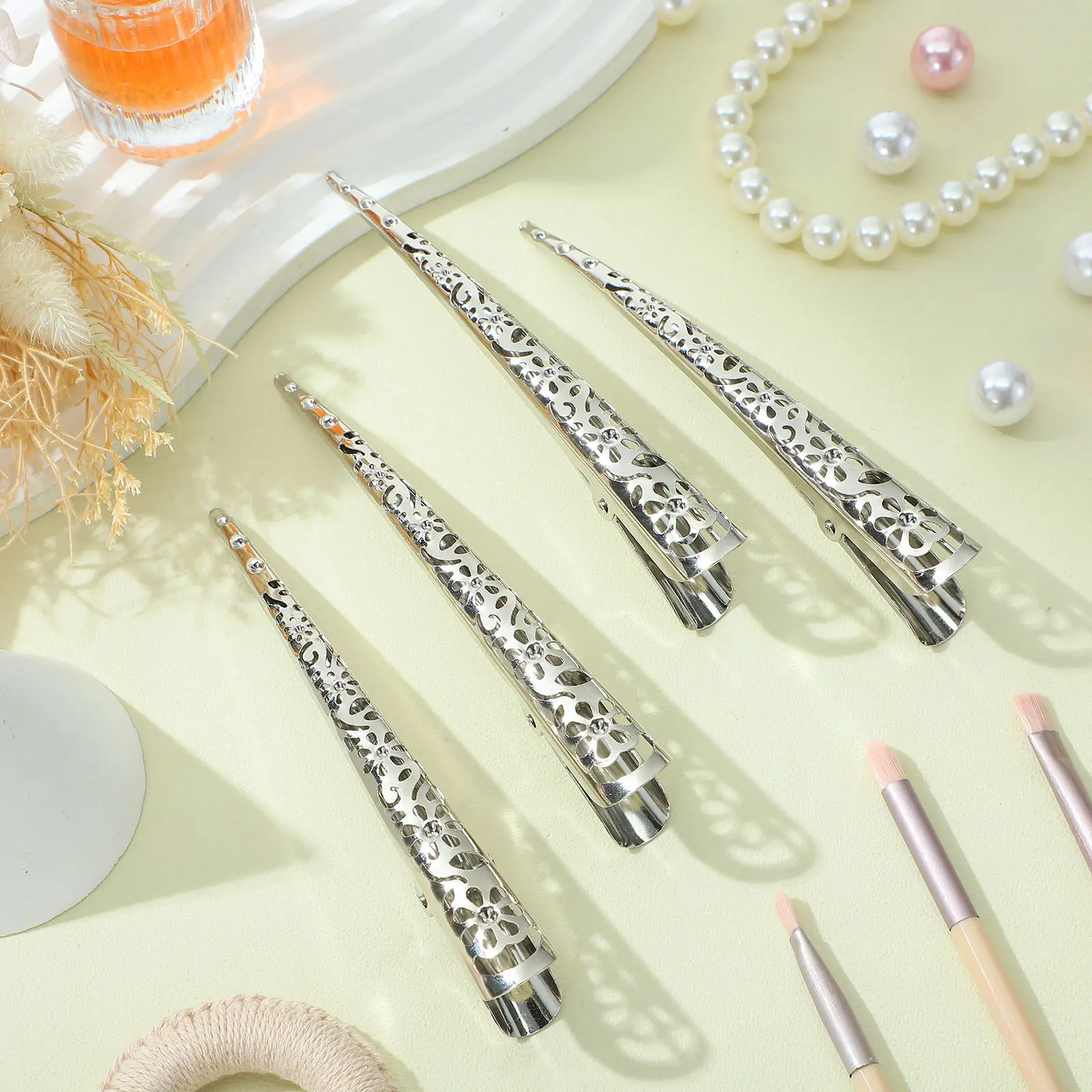 4Pcs 헤어 클립 금속 중공 디자인 실버 110Mm 우아한 머리핀 여자 여자 헤어 액세서리 꽃 머리핀 컬 클립