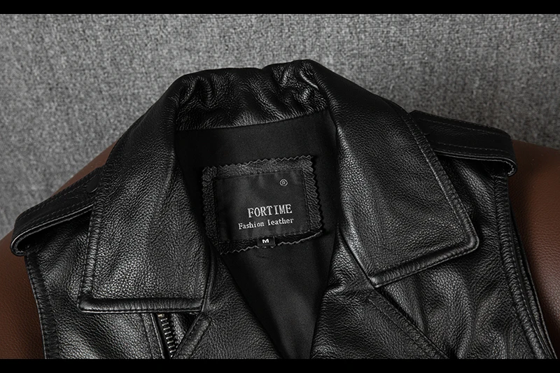 Free shipping.Cool motor biker genuine leather vest.Wholesales black plus size rider cowhide vest.quality leather cloth men's genuine leather trench coats