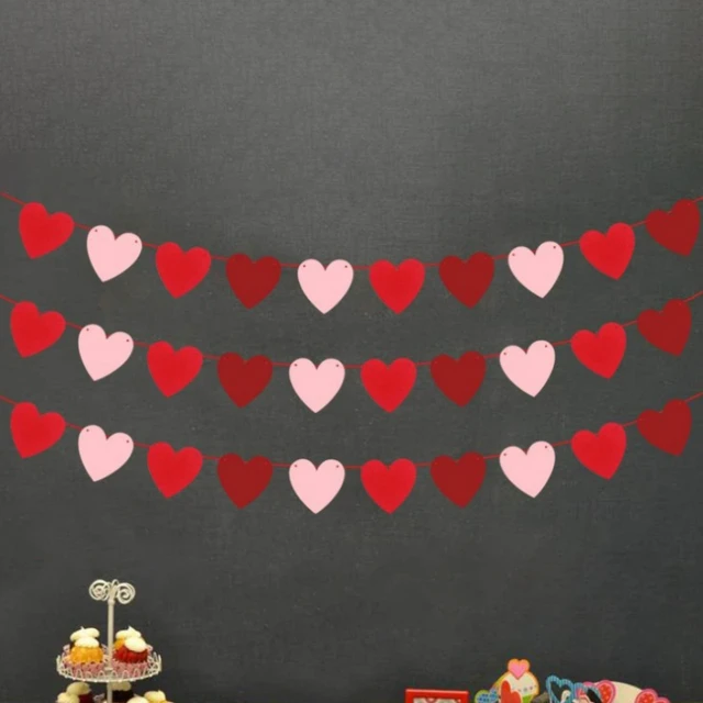 3pcs Red Hearts Felt Garland Banner Pull Flowers Valentine Wedding Birthday Party Decor Supplies Wedding Photo Props 3