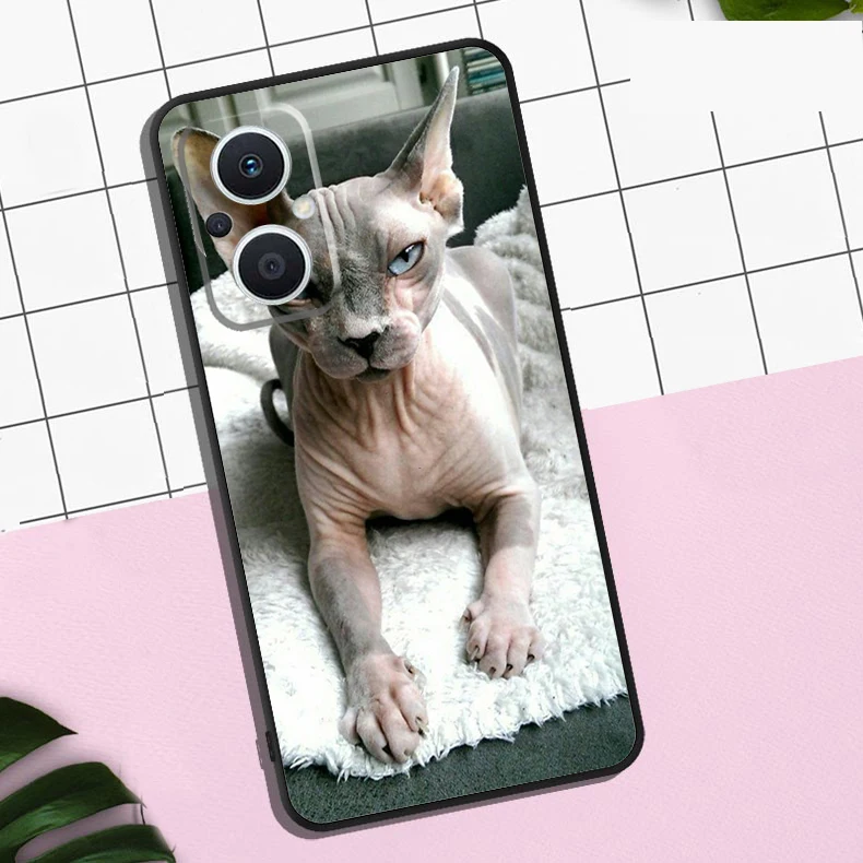 Elegant Sphynx Cat Design Phone Case – Premium Protection & Style