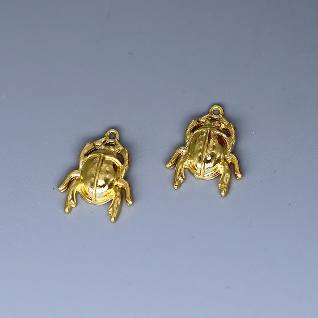

5pcs/lot Insect Charm Pendant Trendy Insect Necklace Charms for Women Minimalist Animal Ethnic Handmade Jewelry